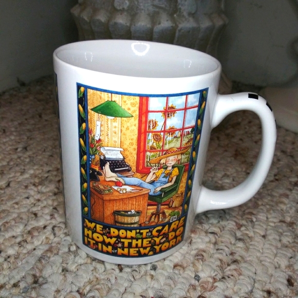 Mary Engelbreit Other - Vintage Mary Engelbreit "We Don't Care How They Do It In New York" Coffee Mug